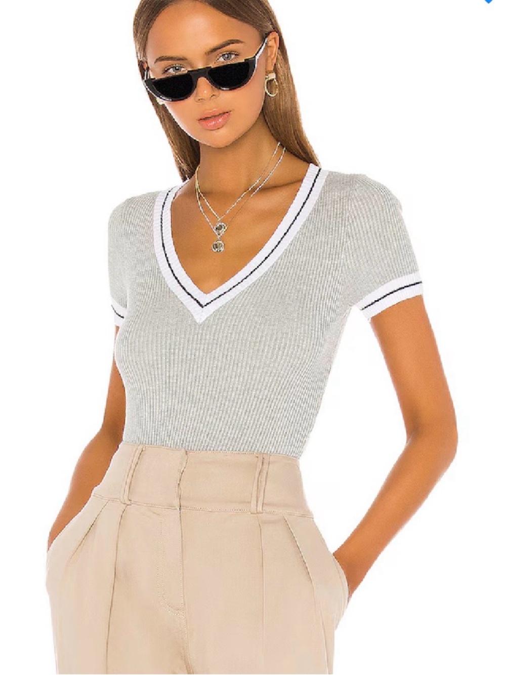 superdown Carlina Light Gray Ribbed V-Neck Knit Top - XS